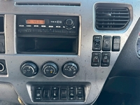 UDトラックスコンドルアルミウイング中型（4t）[写真35]