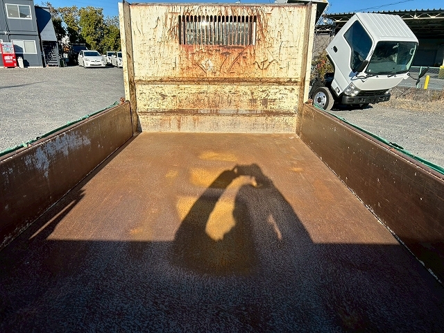 日野デュトロダンプ小型（2t・3t）[写真11]