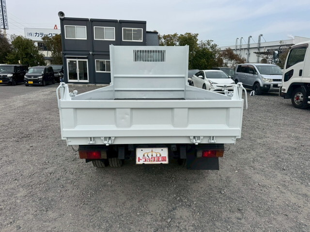 日野デュトロダンプ小型（2t・3t）[写真11]