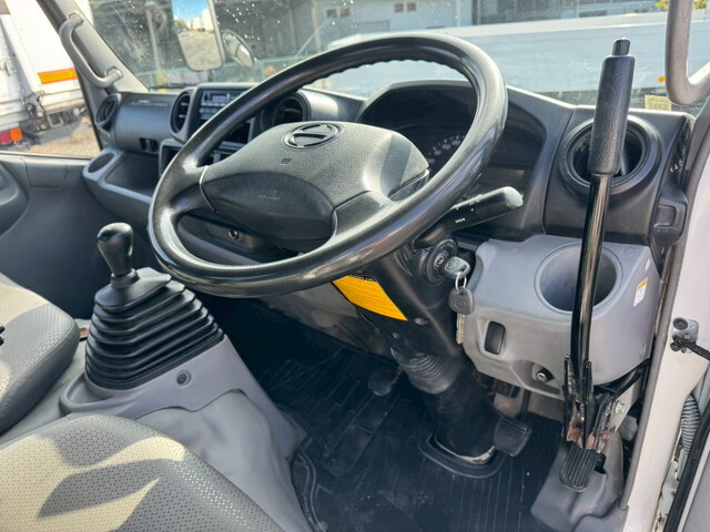 日野デュトロダンプ小型（2t・3t）[写真36]