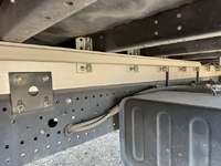 いすゞフォワードアルミウイング中型（4t）[写真20]