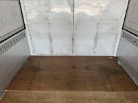 三菱ふそうスーパーグレートアルミウイング大型（10t）[写真13]