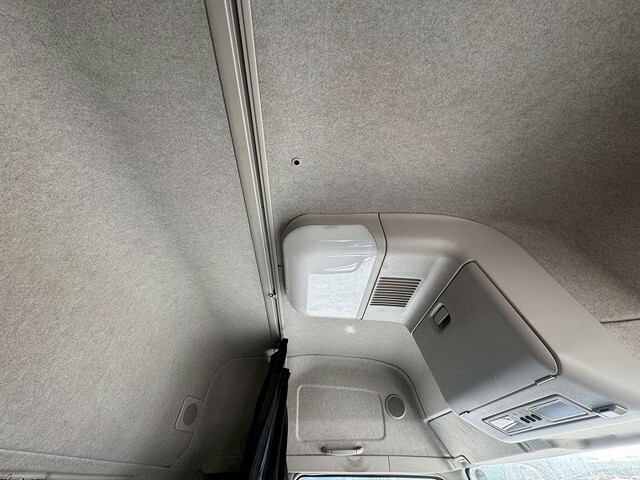 三菱ふそうスーパーグレートアルミウイング大型（10t）[写真28]