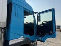 三菱ふそうスーパーグレートアルミウイング大型（10t）[写真32]