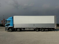 三菱ふそうスーパーグレートアルミウイング大型（10t）[写真08]