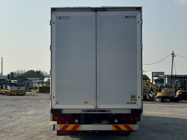 三菱ふそうスーパーグレートアルミウイング大型（10t）[写真08]