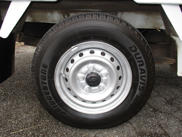 トヨタタウンエース平ボディ小型（2t・3t）[写真11]