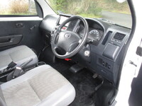 トヨタタウンエース平ボディ小型（2t・3t）[写真15]