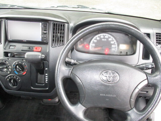 トヨタタウンエース平ボディ小型（2t・3t）[写真19]