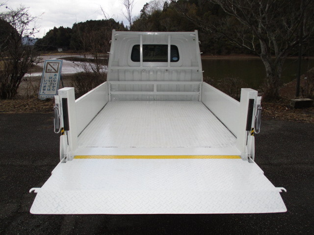 トヨタタウンエース平ボディ小型（2t・3t）[写真28]