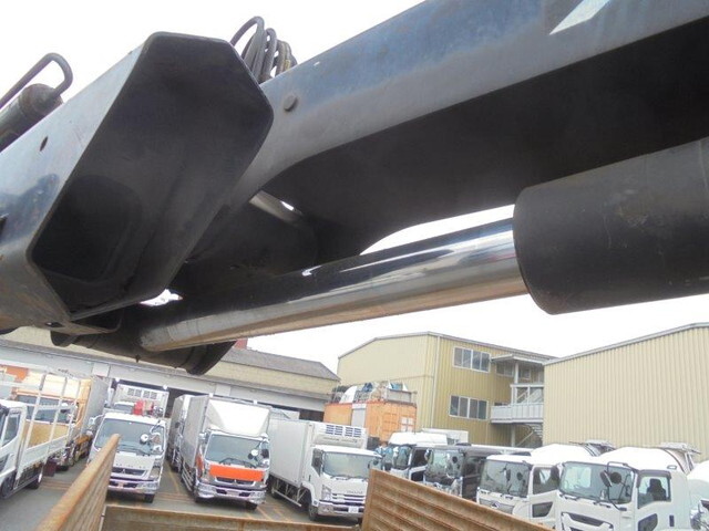 日野レンジャークレーン4段増トン（6t・8t）[写真12]