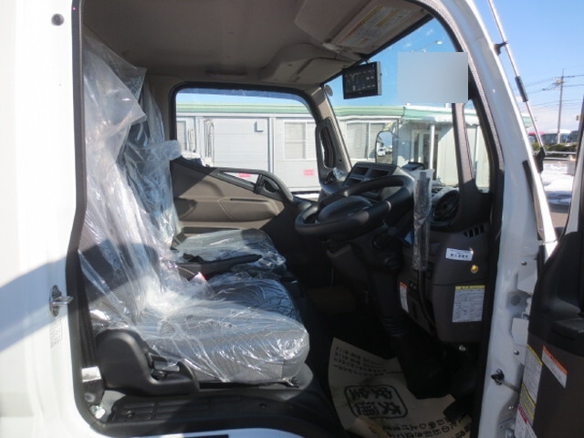 三菱ふそうキャンターダンプ小型（2t・3t）[写真13]