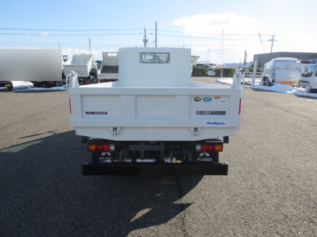 三菱ふそうキャンターダンプ小型（2t・3t）[写真06]