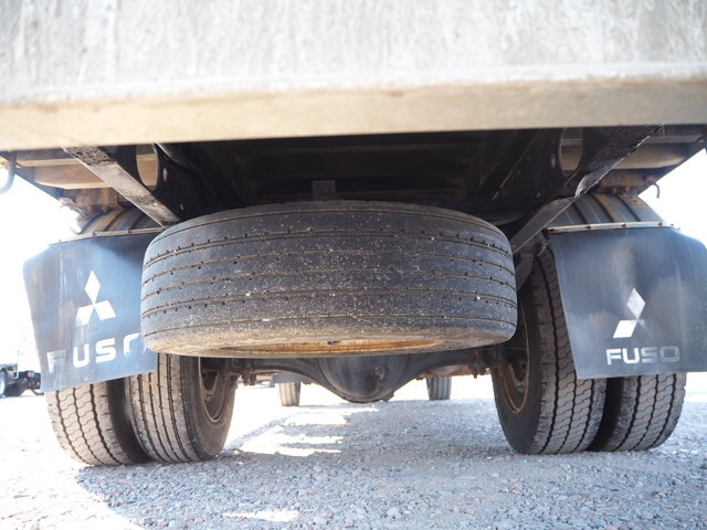 三菱ふそうファイタークレーン5段中型（4t）[写真23]