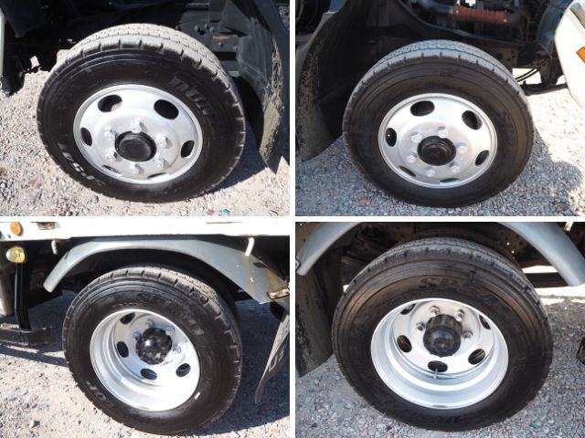 三菱ふそうファイタークレーン5段中型（4t）[写真25]