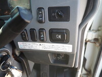 三菱ふそうファイタークレーン5段中型（4t）[写真40]