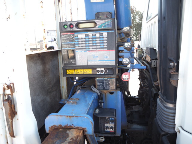 三菱ふそうファイタークレーン5段中型（4t）[写真07]