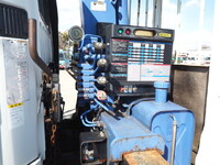 三菱ふそうファイタークレーン5段中型（4t）[写真10]