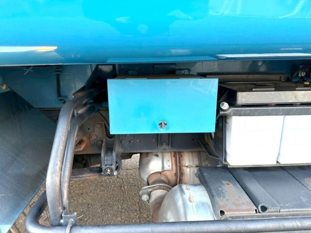 三菱ふそうファイターパッカー車（塵芥車）増トン（6t・8t）[写真29]