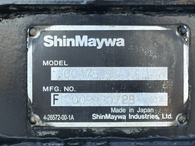 三菱ふそうファイターコンテナ専用車増トン（6t・8t）[写真14]