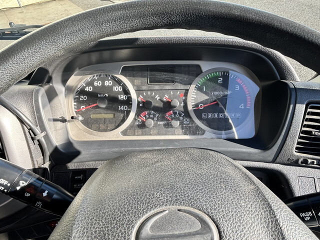 日野レンジャークレーン4段中型（4t）[写真36]