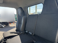 三菱ふそうキャンター平ボディ小型（2t・3t）[写真40]