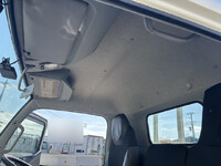 三菱ふそうキャンター平ボディ小型（2t・3t）[写真41]