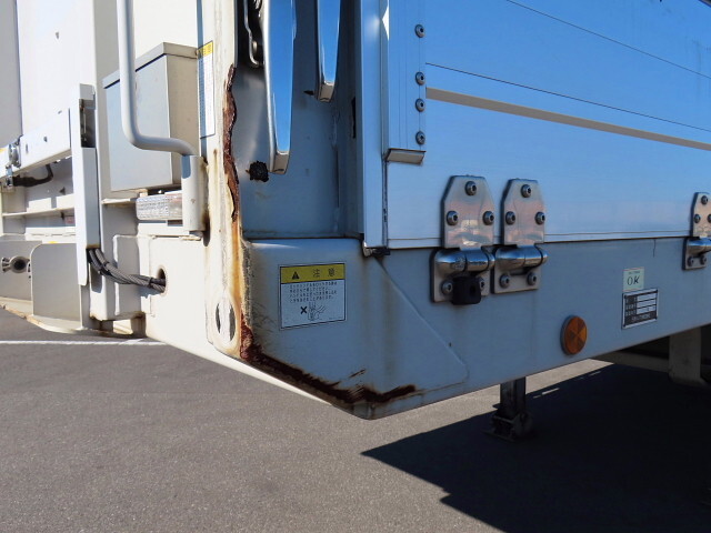 その他のメーカーその他の車種ウイングトレーラー大型（10t）[写真17]