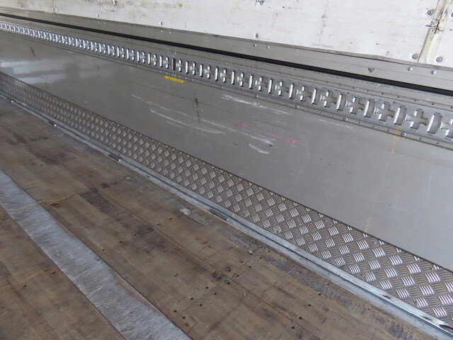 その他のメーカーその他の車種ウイングトレーラー大型（10t）[写真32]