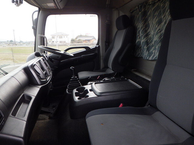 日野レンジャーアルミウイング増トン（6t・8t）[写真14]