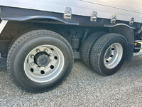 UDトラックスクオンアルミウイング大型（10t）[写真19]