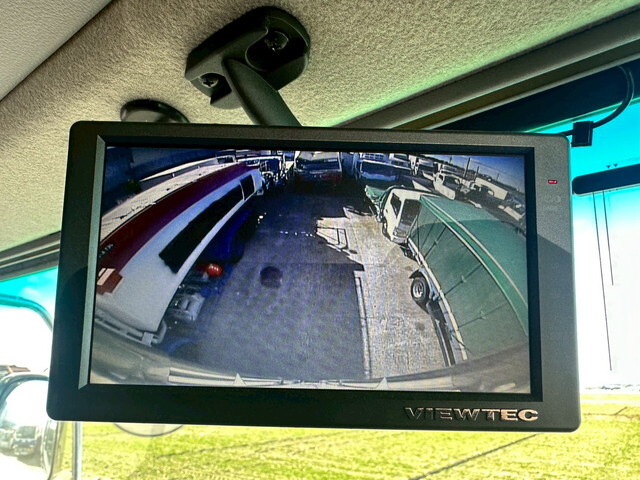 UDトラックスクオンアルミウイング大型（10t）[写真26]