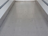 三菱ふそうファイターアルミバン中型（4t）[写真13]