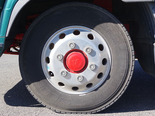 三菱ふそうファイターアルミバン中型（4t）[写真16]