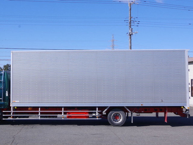 三菱ふそうファイターアルミバン中型（4t）[写真20]