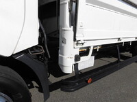 トヨタトヨエース幌ウイング小型（2t・3t）[写真30]