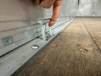 いすゞフォワードアルミウイング中型（4t）[写真13]