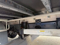 いすゞフォワードアルミウイング中型（4t）[写真15]