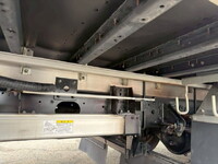 いすゞフォワードアルミウイング中型（4t）[写真16]