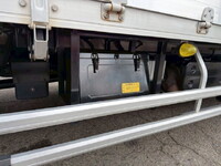 いすゞフォワードアルミウイング中型（4t）[写真17]