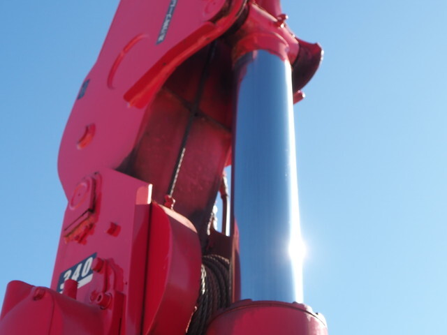 三菱ふそうファイターセルフクレーン4段増トン（6t・8t）[写真17]