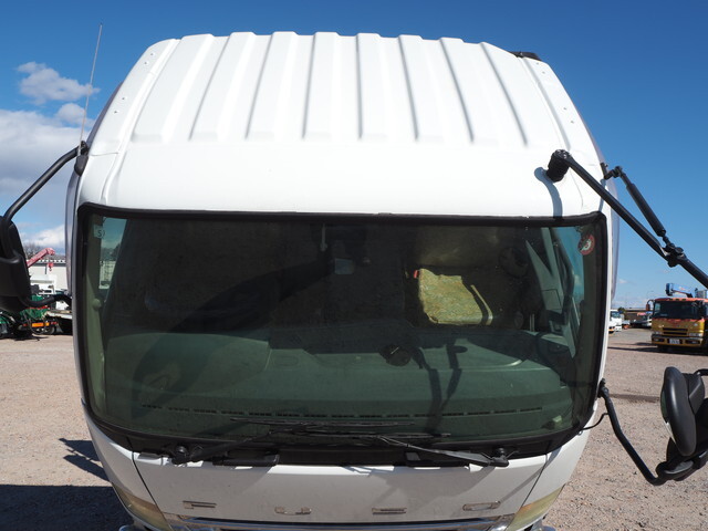 三菱ふそうファイターセルフクレーン4段増トン（6t・8t）[写真20]