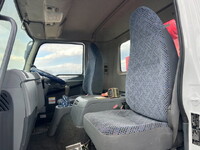 三菱ふそうファイターセルフクレーン4段増トン（6t・8t）[写真40]