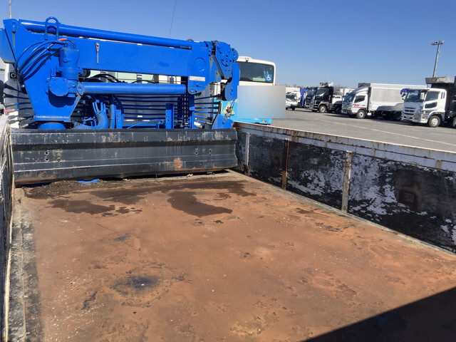 マツダタイタンクレーン付小型（2t・3t）[写真11]