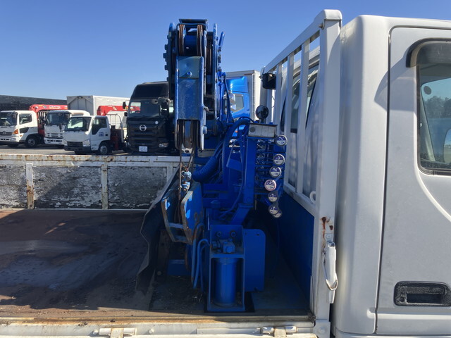 マツダタイタンクレーン付小型（2t・3t）[写真22]