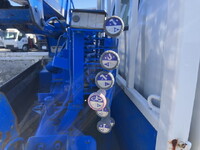 マツダタイタンクレーン付小型（2t・3t）[写真24]