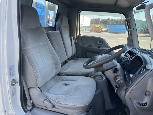 マツダタイタンクレーン付小型（2t・3t）[写真31]