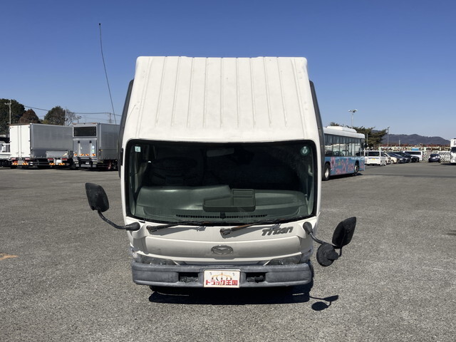 マツダタイタンクレーン付小型（2t・3t）[写真08]