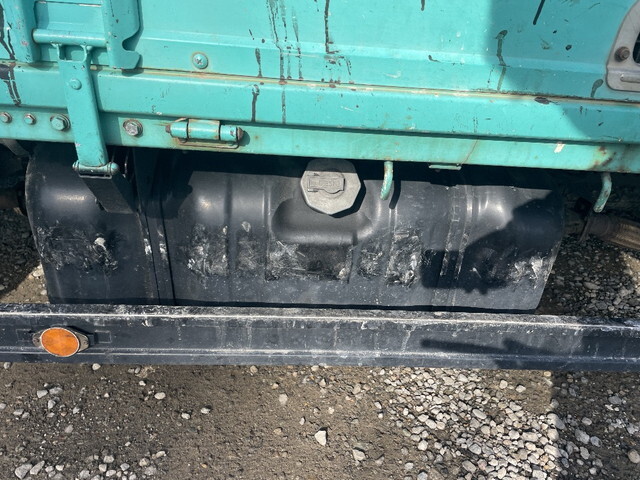 いすゞエルフ平ボディ小型（2t・3t）[写真13]