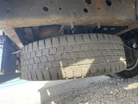 いすゞエルフ平ボディ小型（2t・3t）[写真15]